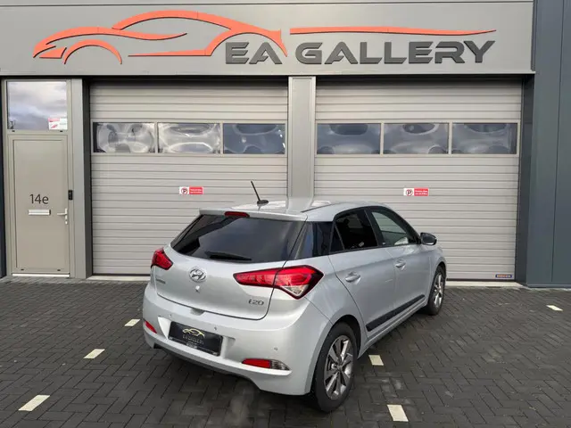 Hyundai i20 1.0 T-GDI Premium+|Airco|Nav|Camera 2018 Benzine 5