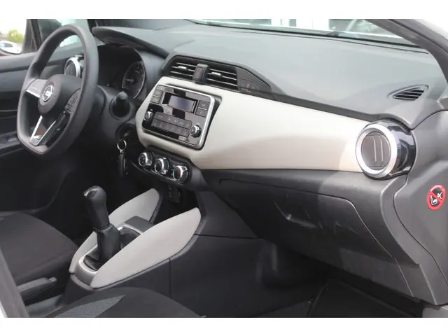 Nissan Micra 0.9 IG-T Visia+ 2017 Benzine 17