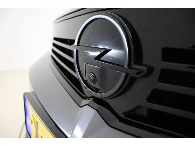Opel Astra 1.2 Turbo 130pk GS 2024 Benzine 19