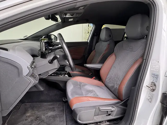 Volkswagen ID.4 First 77 kWh 2020 Elektrisch 7