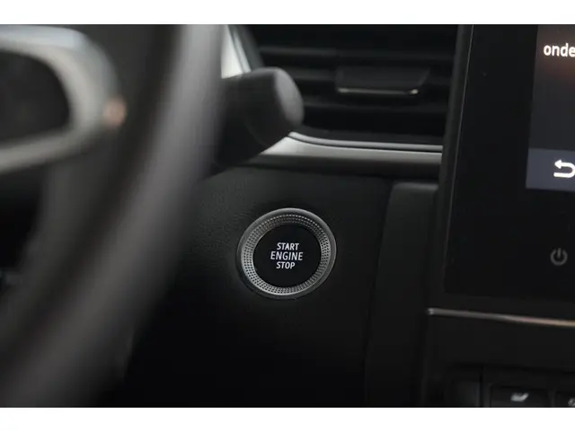 Renault Captur Mild Hybrid 140 EDC Techno 2023 Benzine 40