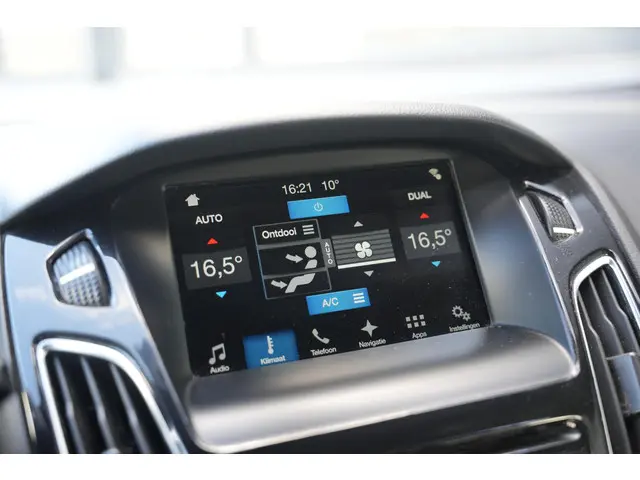 Ford Focus 1.5 ST-Line 182 2017 Benzine 23