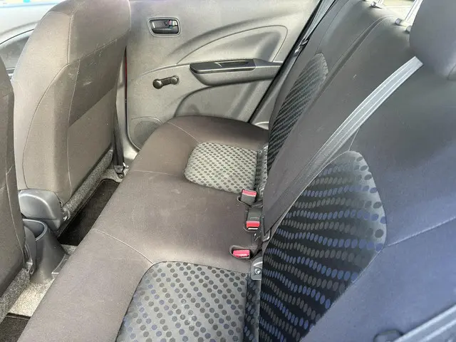 Suzuki Celerio 1.0 Comfort 2016 Benzine 11