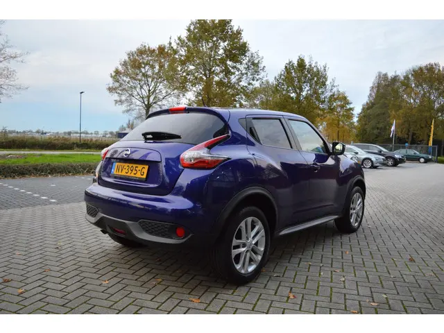 Nissan Juke 1.6 Acenta automaat 2017 Benzine 6