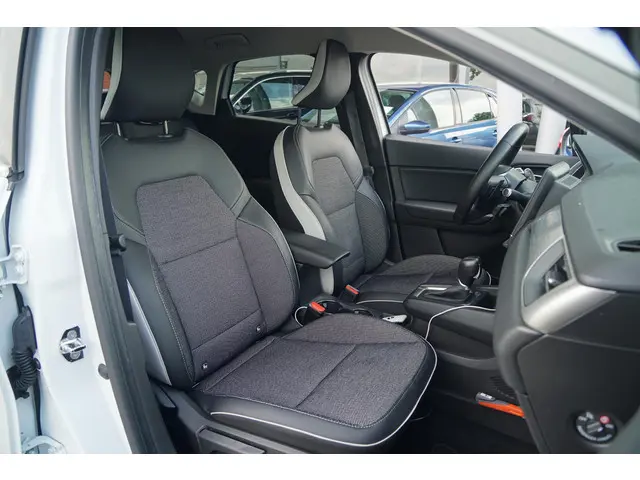 Renault Captur 1.3 TCe 140 2021 Benzine 13