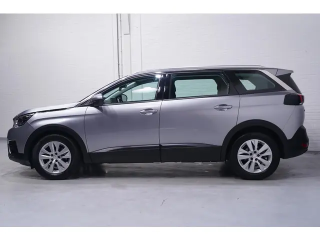Peugeot 5008 1.2 PureTech Active 2019 Benzine 4