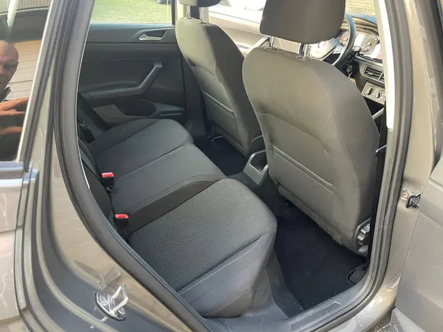 Volkswagen Polo 1.0 TSI Beats 2019 Benzine 14