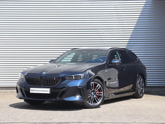 BMW i5 Touring eDrive40 2025 Elektrisch 38