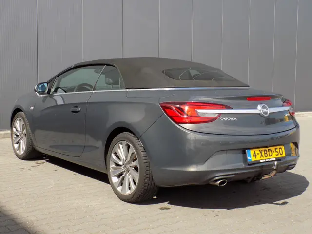 Opel Cascada 1.6 Turbo Cosmo Xenon 2014 Benzine 8
