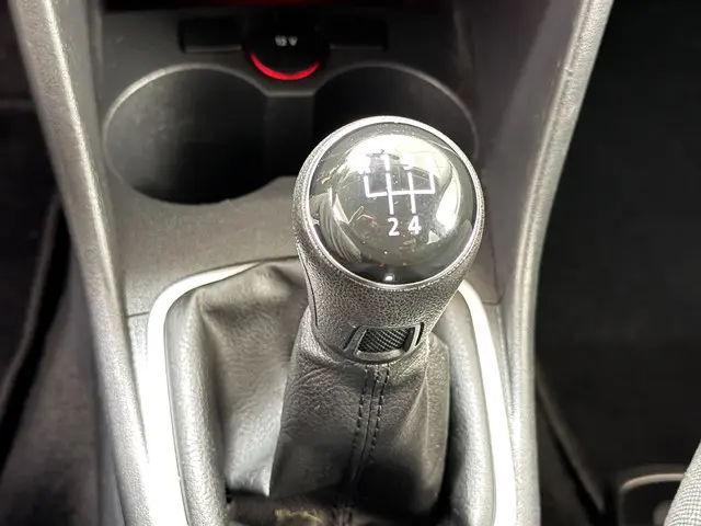 Volkswagen Polo 1.2 TSI BlueMotion Edition 2013 Benzine 21