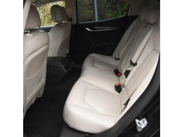 Maserati Ghibli 3.0 V6 D 2015 Diesel 28