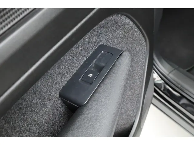 Volvo XC40 Recharge Plus 2023 Elektrisch 29