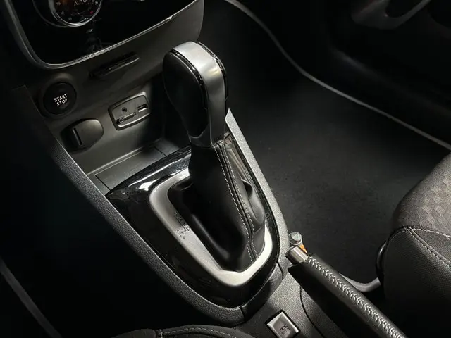 Renault Clio 1.2 GT Sport 2016 Benzine 10