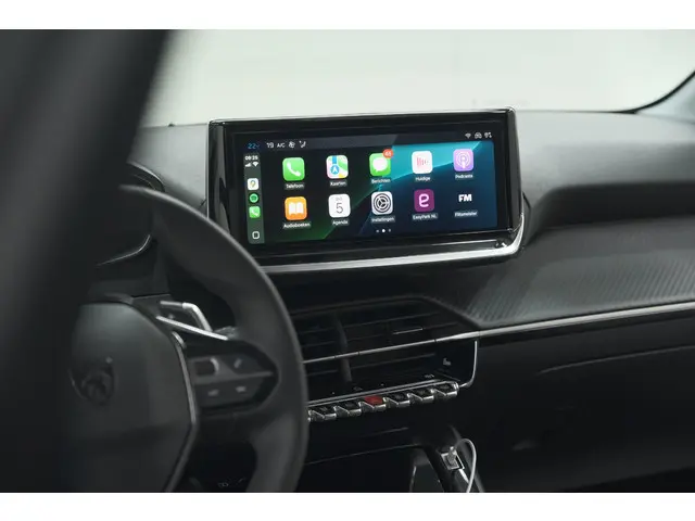 Peugeot 208 Hybrid 100 e-DCS6 Allure 2024 Benzine 4