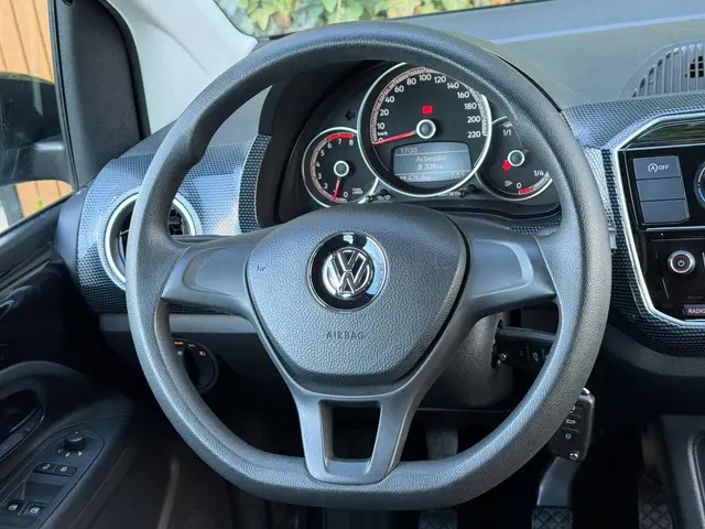 Volkswagen up! 1.0 BMT move up!|AIRCO|BLEUTOOTH| 2017 Benzine 9