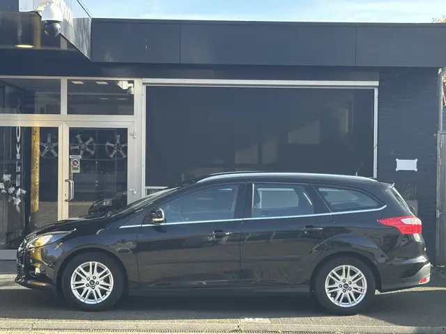Ford Focus Wagon 1.6 EcoBoost Edition Plus 2014 Benzine 2