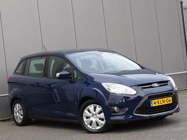 Ford Grand C-Max 3