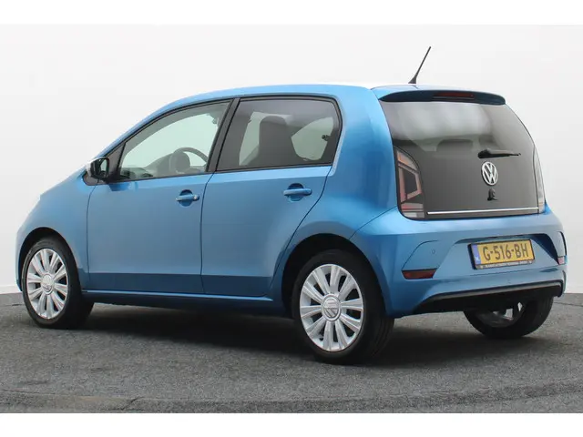 Volkswagen up! 1.0 BMT high up! 2019 Benzine 3