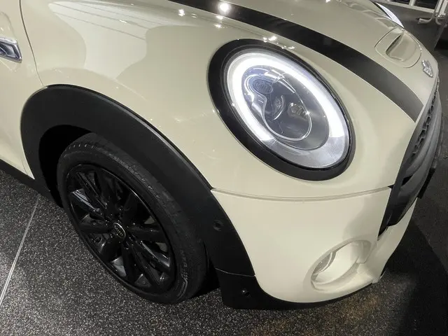 MINI Cooper S Mini 2.0 2015 Benzine 24