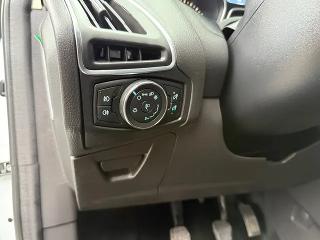 Ford Focus Wagon 1.0 EcoBoost Edition Plus 2014 Benzine 19