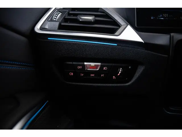 BMW 3 Serie Touring 330e 2024 Hybride Benzine 52