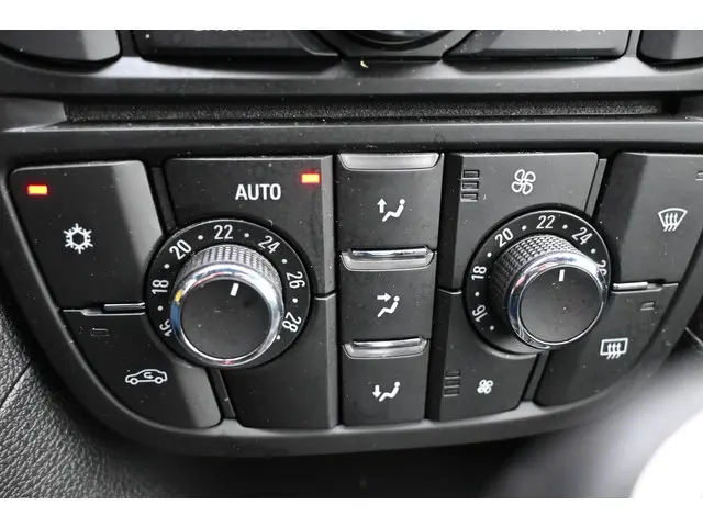 Opel Meriva 1.4 Turbo Blitz 2016 Benzine 14