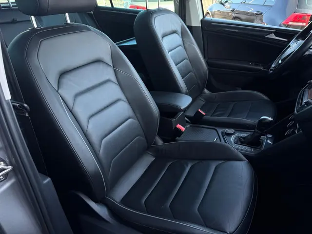Volkswagen Tiguan 2.0 TSI 4Motion Highline 2016 Benzine 21