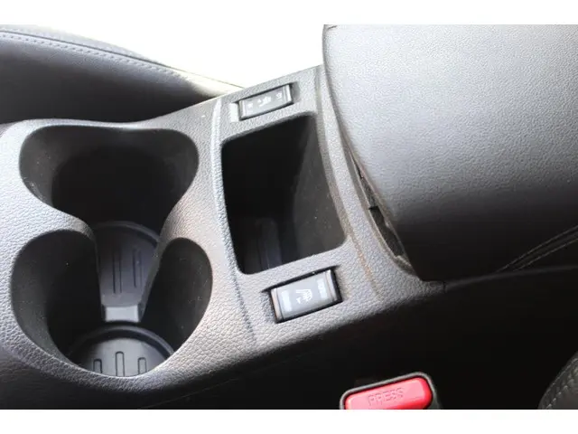 Nissan QASHQAI 1.2 Tekna 2015 Benzine 8
