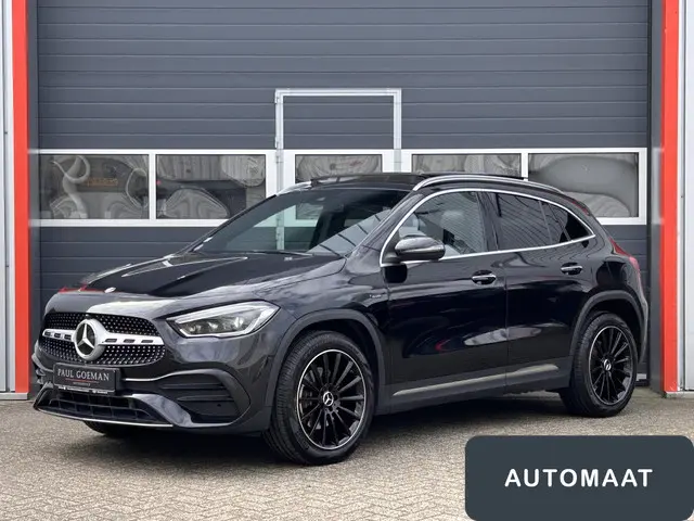 Mercedes-Benz GLA 2