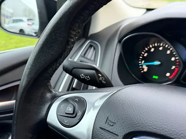 Ford Focus 1.6 EcoBoost Edition Plus 2014 Benzine 17