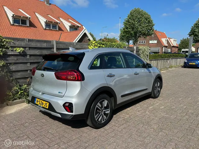 Kia Niro 1.6 GDi Hybrid DynamicLine 2020 Hybride Benzine 4