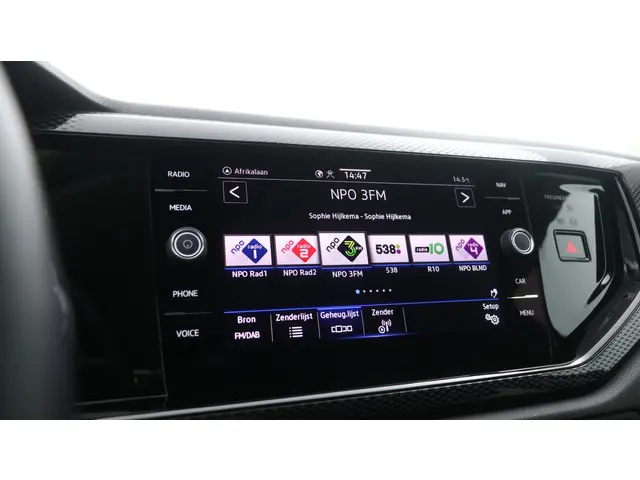 Volkswagen Polo 1.0 TSI 95pk Life 2024 Benzine 23