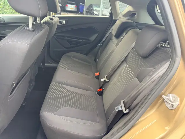 Ford Fiesta 1.0 EcoBoost Titanium automaat 2014 Benzine 18
