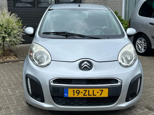 Citroën C1 1.0 Collection *Airco*Garantie*NAP 2013 Benzine 2