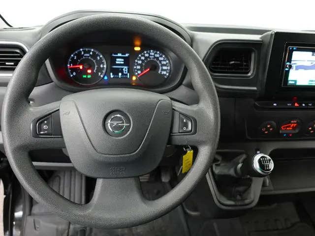Opel Movano 135pk L2H2 2022 Diesel 13