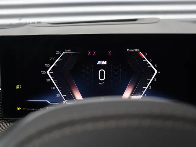 BMW X7 xDrive40i 2025 Benzine 28