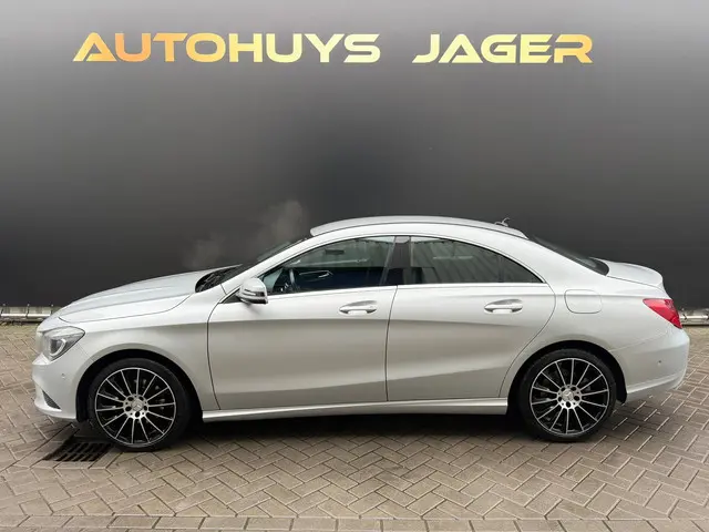 Mercedes-Benz CLA 200 Ambition 2013 Benzine 4