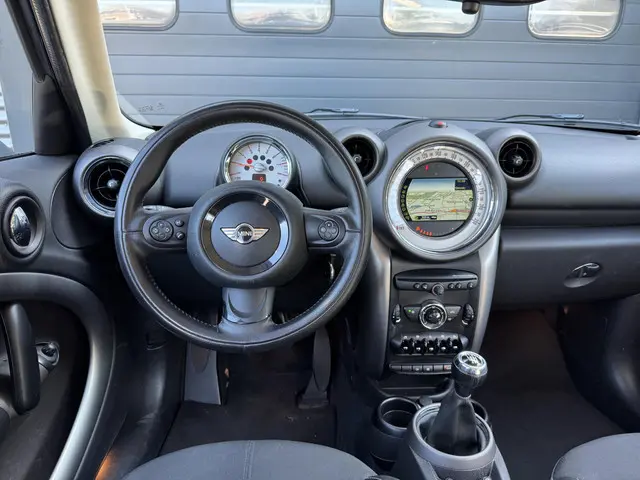 MINI Countryman Mini 1.6 Cooper Edition 2012 Benzine 12
