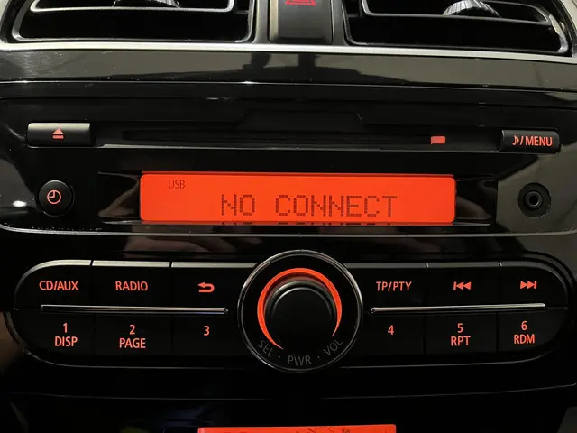 Mitsubishi Space Star 1.0 Intense 2015 Benzine 26