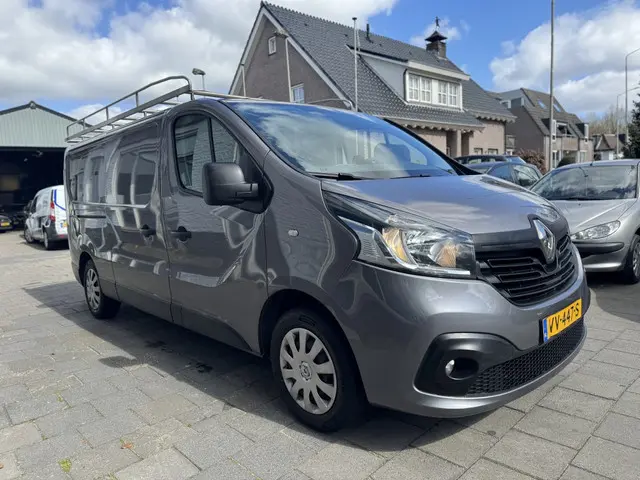 Renault Trafic 3