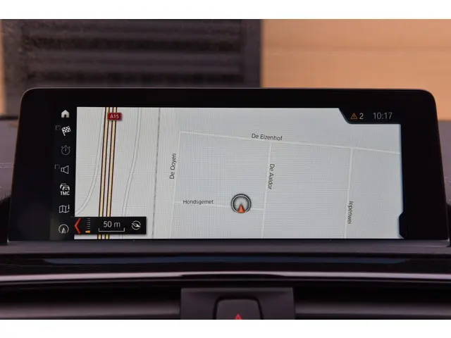 BMW 1 Serie 120i High Executive 2018 Benzine 16