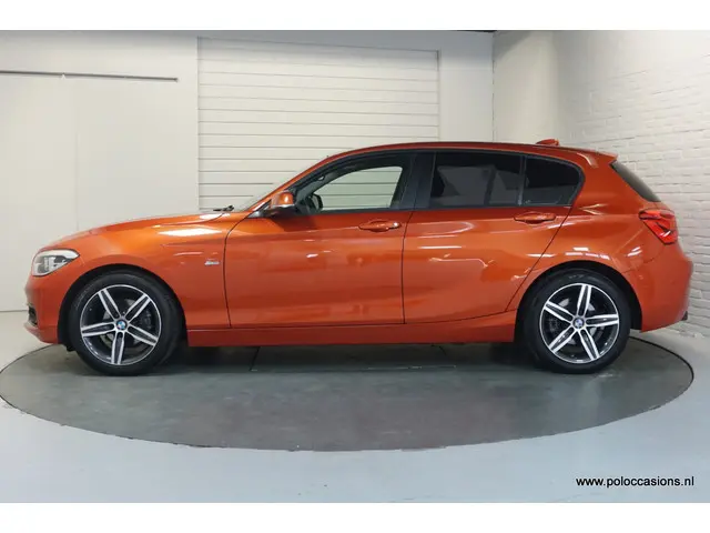 BMW 1 Serie 118i 2017 Benzine 3