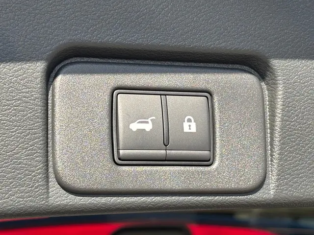 Nissan X-Trail e-4ORCE Tekna Plus 2025 Hybride Benzine 56