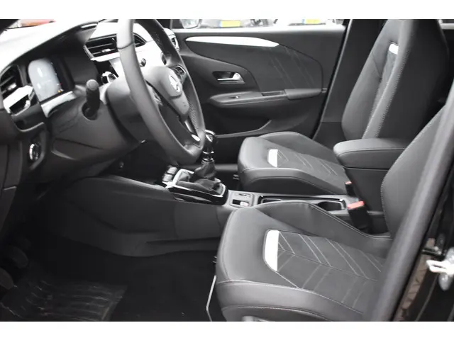 Opel Corsa 1.2 Turbo GS 2025 Benzine 18