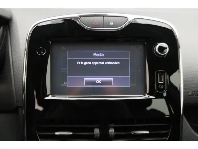 Renault Clio 0.9 TCe ECO Night&Day 2014 Benzine 38