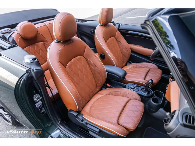 MINI Cooper Cabrio Mini 2.0 John Works 2021 Benzine 24