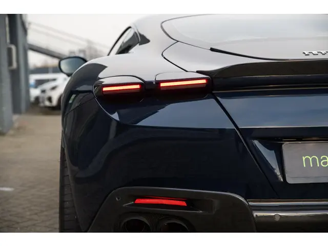 Ferrari Roma 3.9 V8 HELE Novitec 2021 Benzine 68