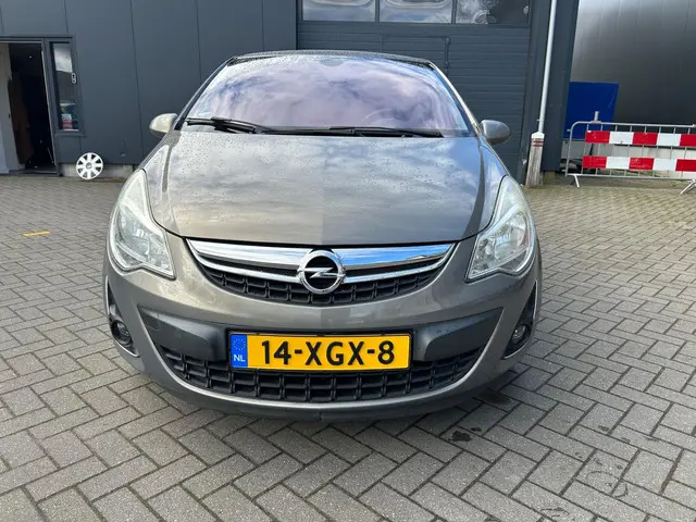 Opel Corsa 2