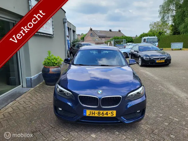 BMW 2 Serie Coupé 218i 2016 Benzine 2