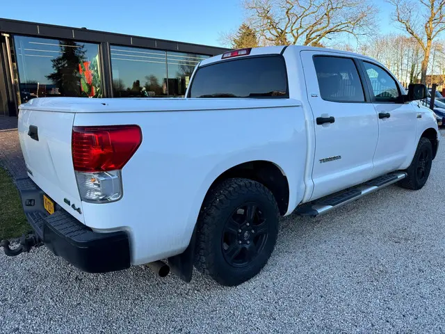 Toyota Tundra 5.7 V8 Double Cab 2013 LPG/Gas 8
